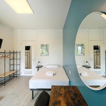 Rrrapido Colorful Rooms - Assago Kültér fotó