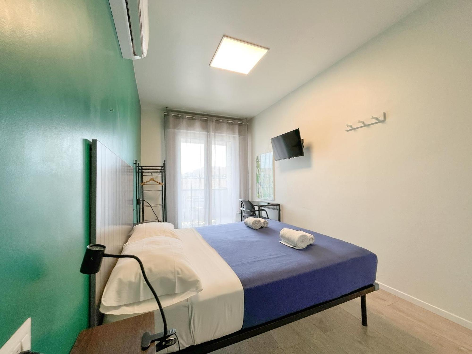 Rrrapido Colorful Rooms - Assago Szoba fotó